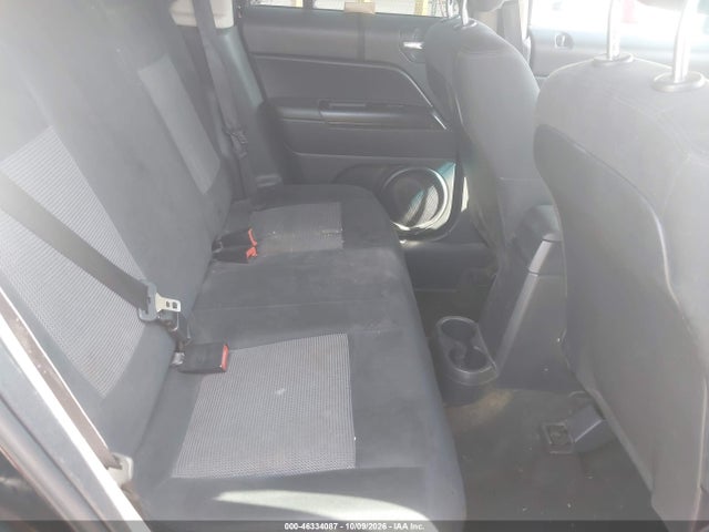 1C4NJPBA2ED882001 Jeep Patriot Sport