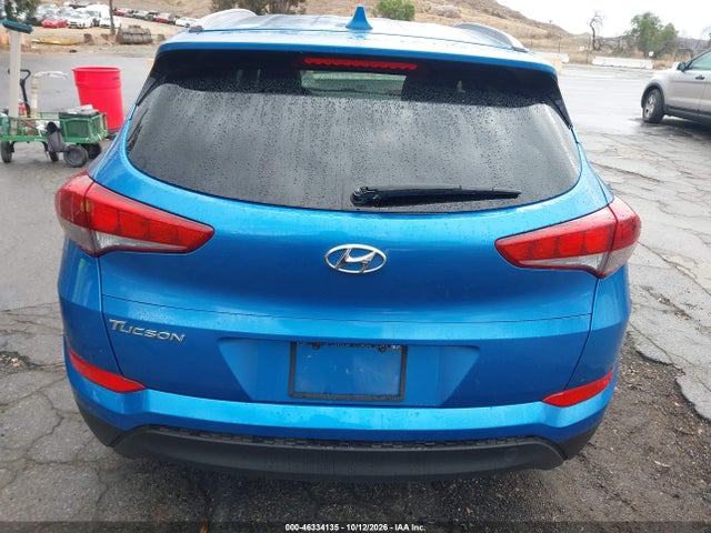 KM8J33A40JU725635 Hyundai TUCSON SEL