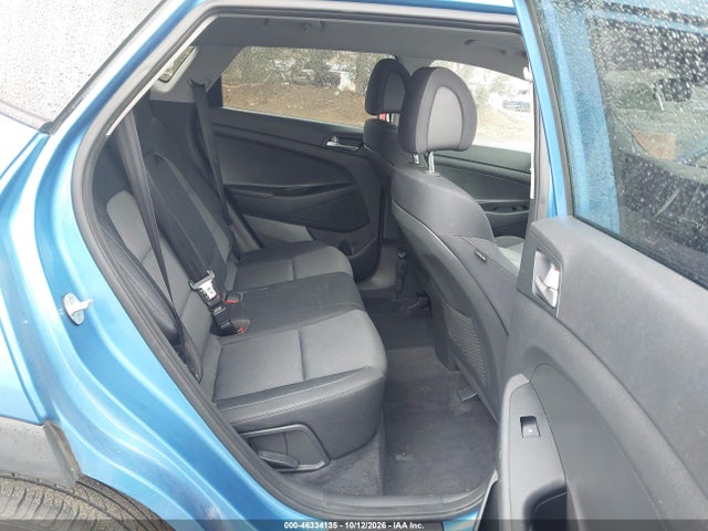 KM8J33A40JU725635 Hyundai TUCSON SEL