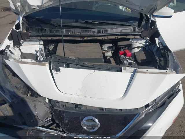 1N4AZ1CP4JC303183 Nissan LEAF S
