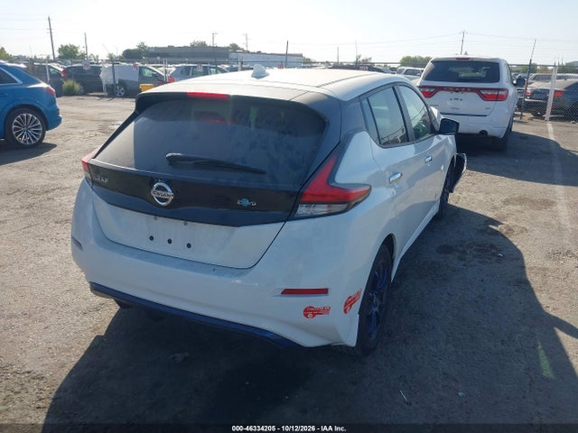 1N4AZ1CP4JC303183 Nissan LEAF S