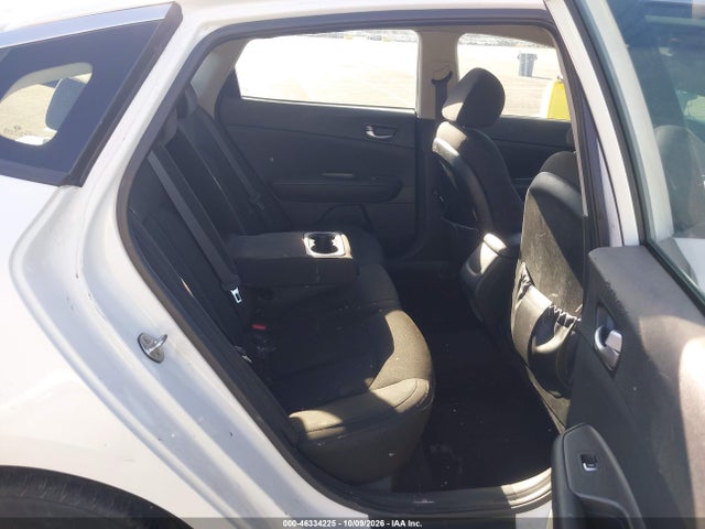 KIA Optima Lx 2017 5XXGT4L3XHG174025 Image 8