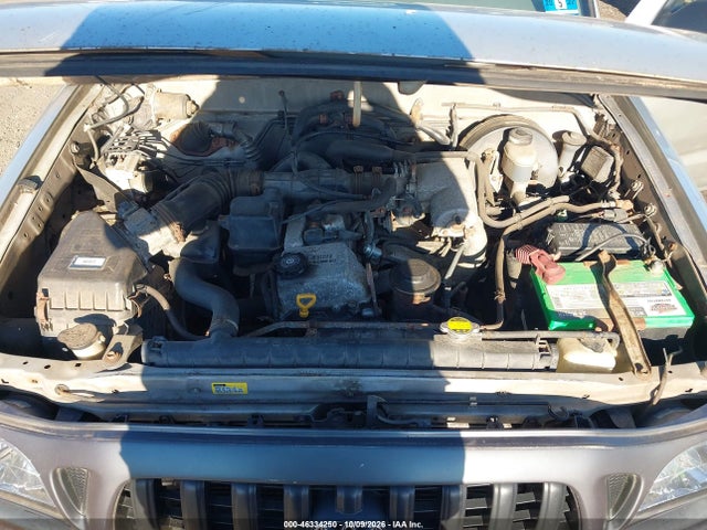 46334250 :رقم المزاد ، 5TENL42N24Z360714 vin ، 2004 Toyota Tacoma مزاد بيع