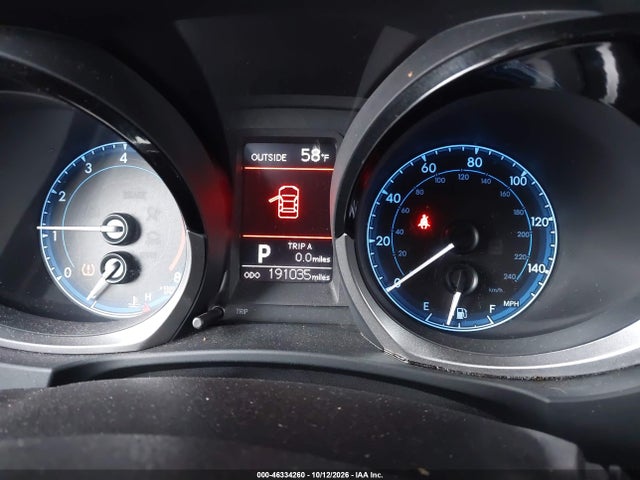 46334260 :رقم المزاد ، 5YFBURHEXEP118023 vin ، 2014 Toyota Corolla S Premium مزاد بيع