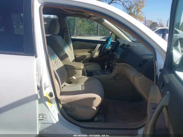 46334283 :رقم المزاد ، JTEES43AX82032929 vin ، 2008 Toyota Highlander Sport مزاد بيع