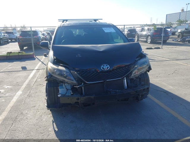 Продаж на аукціоні авто 2017 Toyota Sienna Se 8 Passenger, vin: 5TDXZ3DC3HS857822, номер лоту: 46334304