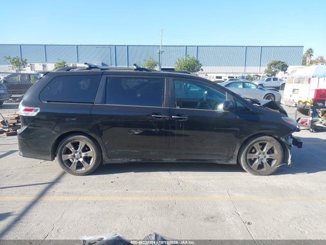 Продаж на аукціоні авто 2017 Toyota Sienna Se 8 Passenger, vin: 5TDXZ3DC3HS857822, номер лоту: 46334304