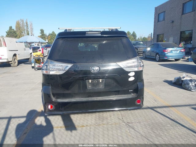 Продаж на аукціоні авто 2017 Toyota Sienna Se 8 Passenger, vin: 5TDXZ3DC3HS857822, номер лоту: 46334304