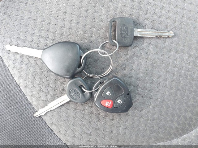 Продаж на аукціоні авто 2006 Toyota Rav4, vin: JTMBD35V165013371, номер лоту: 46334312