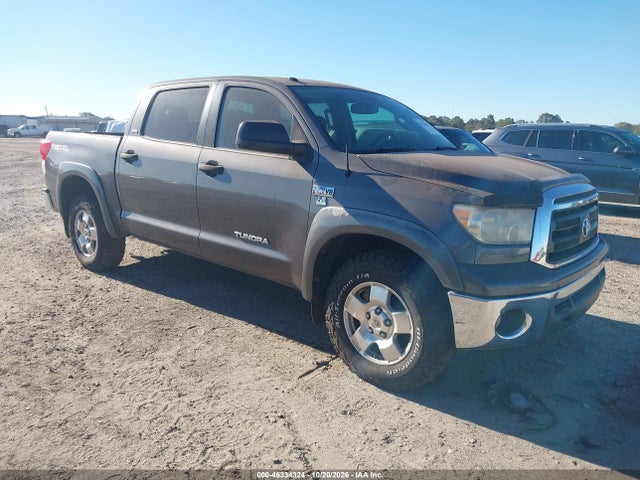 46334324 :رقم المزاد ، 5TFDW5F19CX214879 vin ، 2012 Toyota Tundra Crewmax Sr5 مزاد بيع