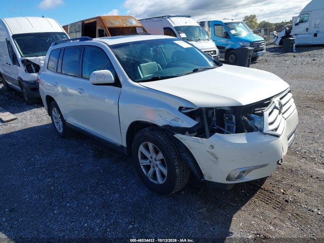 Aukcja sprzedaży 2013 Toyota Highlander Se V6, vin: 5TDBK3EH5DS203651, numer aukcji: 46334432