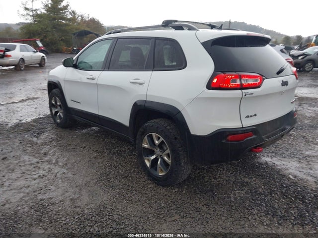 2014 Jeep Cherokee Trailhawk მანქანა იყიდება აუქციონზე, vin: 1C4PJMBS2EW156675, აუქციონის ნომერი: 46334515