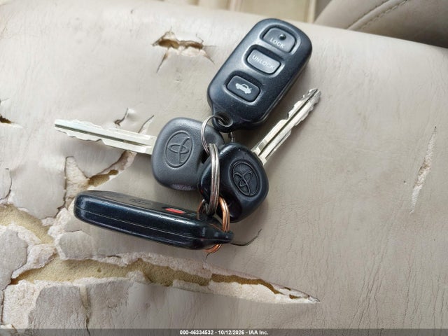 46334532 :رقم المزاد ، 4T1BF28B92U209219 vin ، 2002 Toyota Avalon Xls مزاد بيع