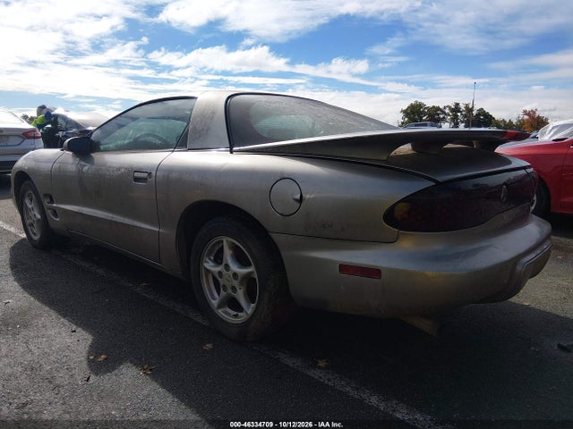 1999 Pontiac Firebird მანქანა იყიდება აუქციონზე, vin: 2G2FS22K9X2203240, აუქციონის ნომერი: 46334709