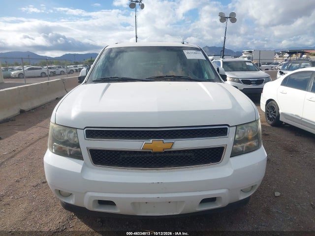 Chevrolet Suburban 1500 Lt 2014 1GNSCJE09ER209696 Image 12