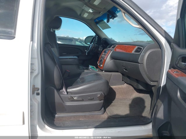 Chevrolet Suburban 1500 Lt 2014 1GNSCJE09ER209696 Image 5