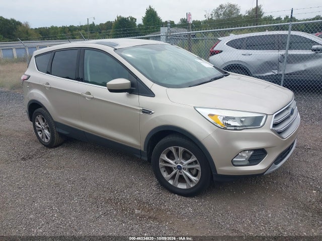 46334820 :رقم المزاد ، 1FMCU0GDXHUB41488 vin ، 2017 Ford Escape Se مزاد بيع
