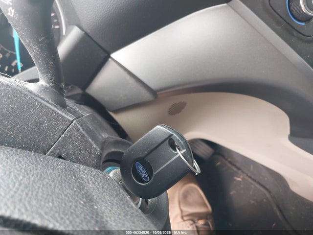 46334820 :رقم المزاد ، 1FMCU0GDXHUB41488 vin ، 2017 Ford Escape Se مزاد بيع