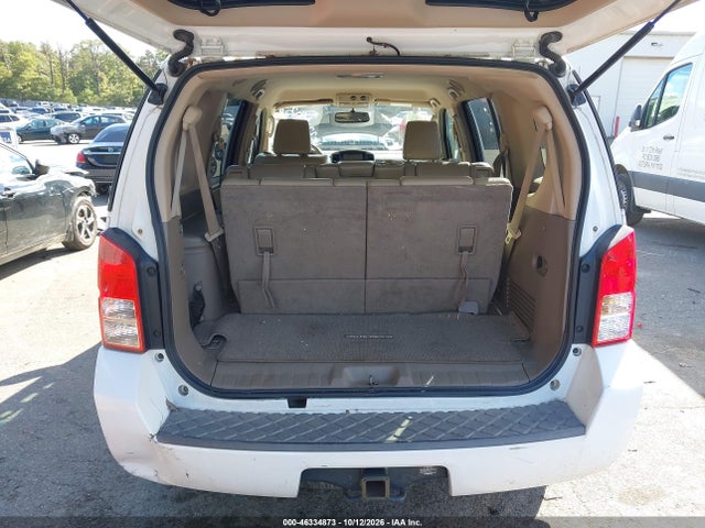 2011 Nissan Pathfinder Silver მანქანა იყიდება აუქციონზე, vin: 5N1AR1NB2BC611333, აუქციონის ნომერი: 46334873