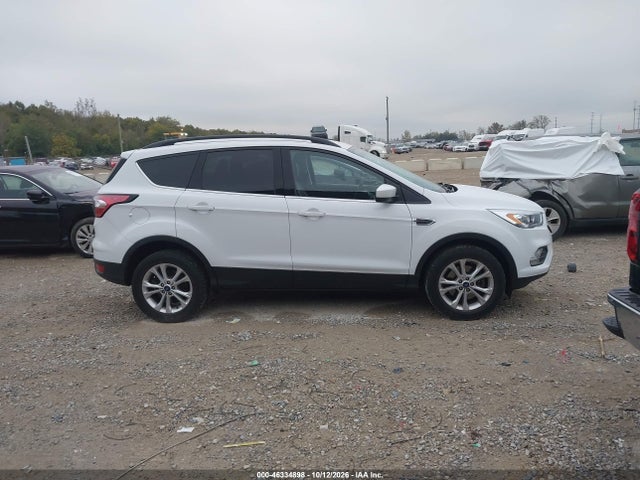 46334898 :رقم المزاد ، 1FMCU9HD2JUC68616 vin ، 2018 Ford Escape Sel مزاد بيع