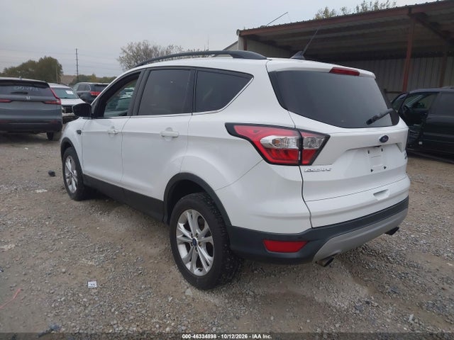 46334898 :رقم المزاد ، 1FMCU9HD2JUC68616 vin ، 2018 Ford Escape Sel مزاد بيع