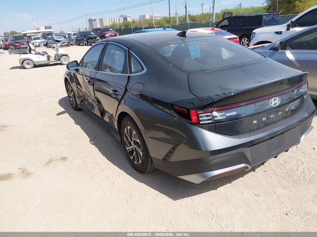 KMHL24JJ3TA179537 Hyundai Sonata Hybrid Blue