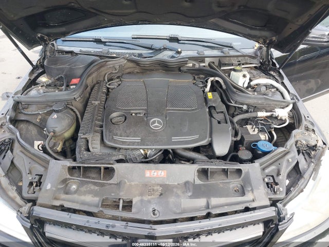 46335111 :رقم المزاد ، WDDGF8AB0DG148826 vin ، 2013 Mercedes-benz C 300 Luxury 4matic مزاد بيع