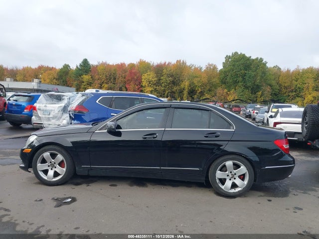 46335111 :رقم المزاد ، WDDGF8AB0DG148826 vin ، 2013 Mercedes-benz C 300 Luxury 4matic مزاد بيع