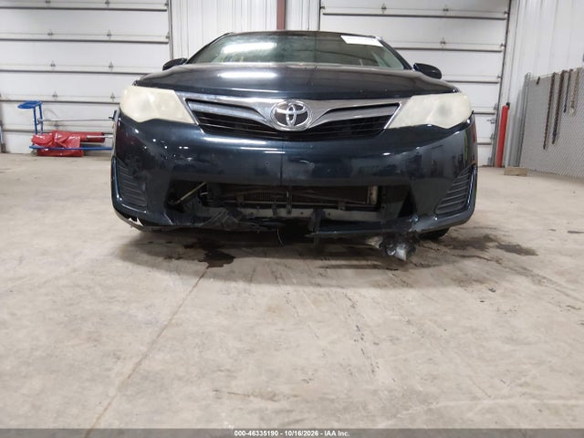 46335190 :رقم المزاد ، 4T4BF1FK5DR318699 vin ، 2013 Toyota Camry Le مزاد بيع
