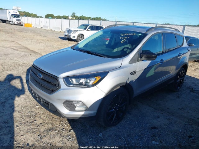 Продажа на аукционе авто 2017 Ford Escape Se, vin: 1FMCU0GD8HUA88368, номер лота: 46335233