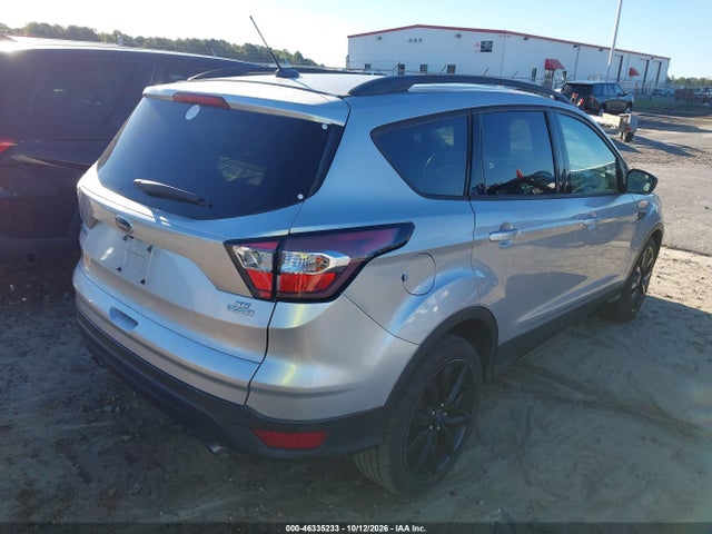 Продажа на аукционе авто 2017 Ford Escape Se, vin: 1FMCU0GD8HUA88368, номер лота: 46335233