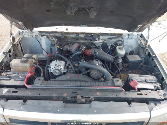 1997 Ford F-super Duty Xl მანქანა იყიდება აუქციონზე, vin: 1FDLF47F1VEA73543, აუქციონის ნომერი: 46335342
