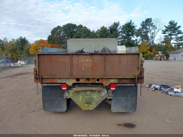 1997 Ford F-super Duty Xl მანქანა იყიდება აუქციონზე, vin: 1FDLF47F1VEA73543, აუქციონის ნომერი: 46335342