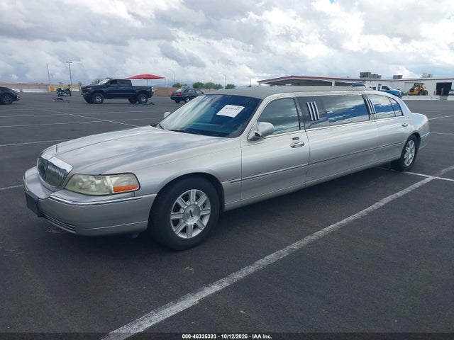 46335393 :رقم المزاد ، 2L1FL8JWXBX752793 vin ، 2011 Lincoln Town Car Executive مزاد بيع