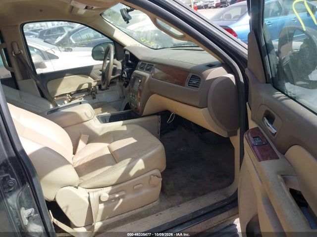 Продажа на аукционе авто 2010 Chevrolet Suburban 1500 Lt1, vin: 1GNUKJE31AR126702, номер лота: 46335477