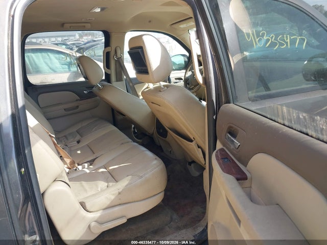 Продажа на аукционе авто 2010 Chevrolet Suburban 1500 Lt1, vin: 1GNUKJE31AR126702, номер лота: 46335477