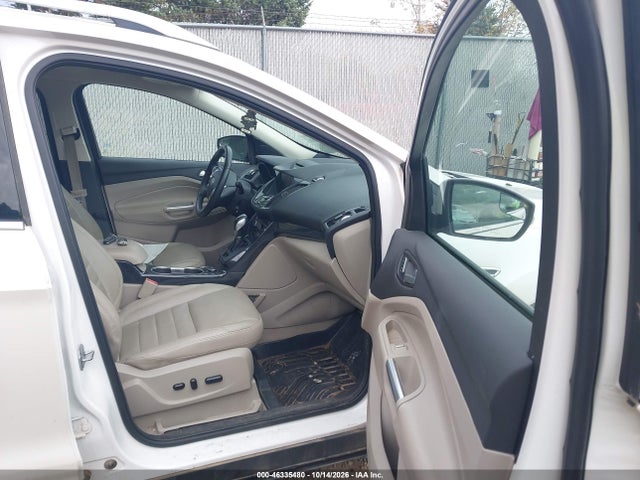 Продажа на аукционе авто 2015 Ford Escape Titanium, vin: 1FMCU9JX5FUA43375, номер лота: 46335480
