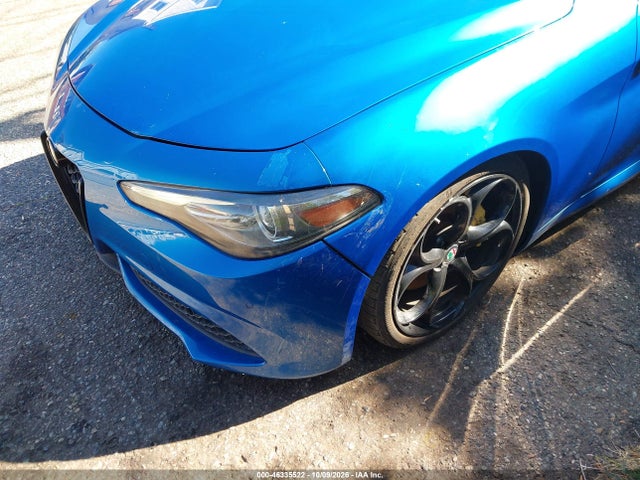 Продажа на аукционе авто 2018 Alfa Romeo Giulia Ti Sport Awd, vin: ZARFAEEN4J7575449, номер лота: 46335522