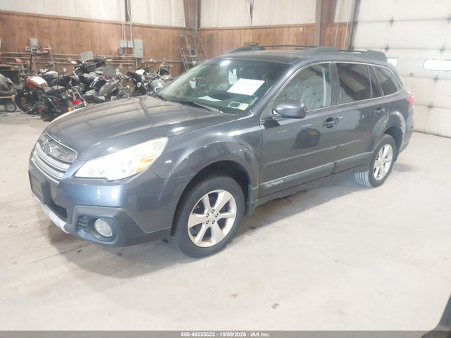46335523 :رقم المزاد ، 4S4BRBMC9E3312320 vin ، 2014 Subaru Outback 2.5i Limited مزاد بيع