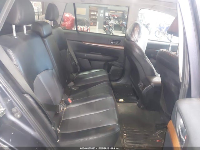 46335523 :رقم المزاد ، 4S4BRBMC9E3312320 vin ، 2014 Subaru Outback 2.5i Limited مزاد بيع