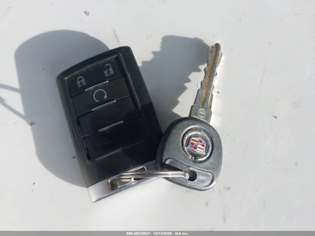46335527 :رقم المزاد ، 1G6KD57Y38U184461 vin ، 2008 Cadillac Dts 1sb مزاد بيع