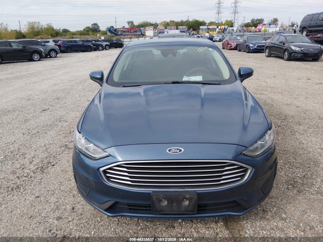 3FA6P0HD5KR195034 Ford FUSION SE