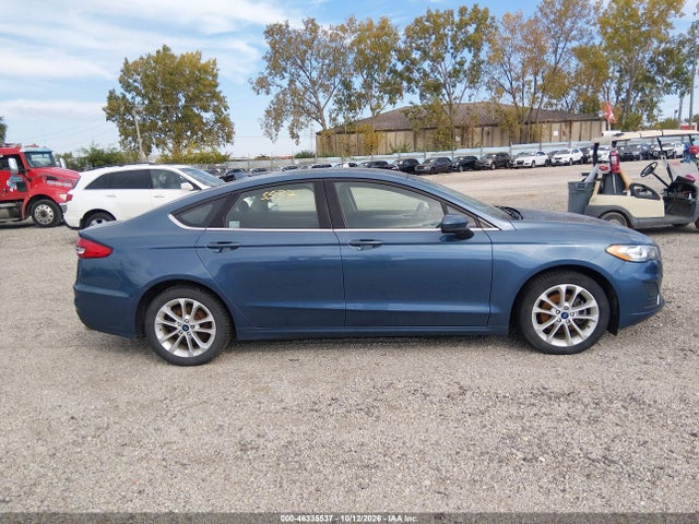 3FA6P0HD5KR195034 Ford FUSION SE