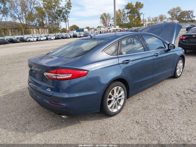 3FA6P0HD5KR195034 Ford FUSION SE