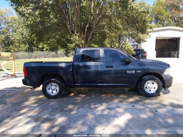 Продажа на аукционе авто 2018 Ram 1500 Tradesman  4x4 5'7 Box, vin: 1C6RR7KT0JS306772, номер лота: 46335590