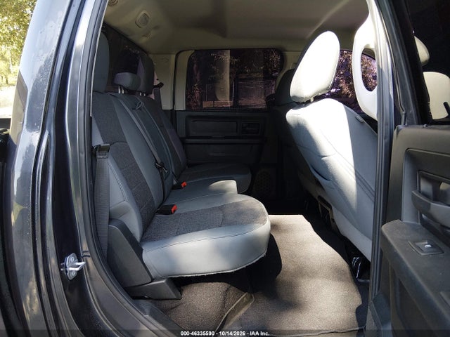 Продажа на аукционе авто 2018 Ram 1500 Tradesman  4x4 5'7 Box, vin: 1C6RR7KT0JS306772, номер лота: 46335590