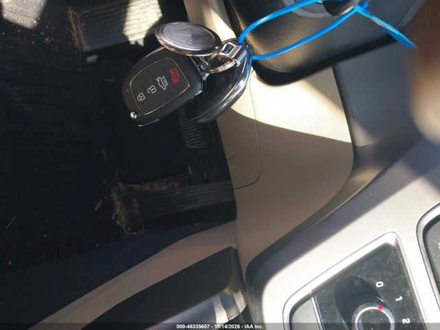 2017 Hyundai Sonata Se მანქანა იყიდება აუქციონზე, vin: 5NPE24AF4HH500512, აუქციონის ნომერი: 46335607