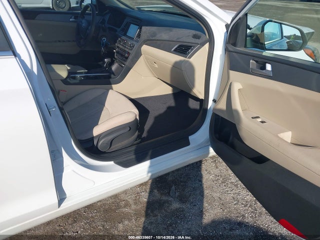 2017 Hyundai Sonata Se მანქანა იყიდება აუქციონზე, vin: 5NPE24AF4HH500512, აუქციონის ნომერი: 46335607