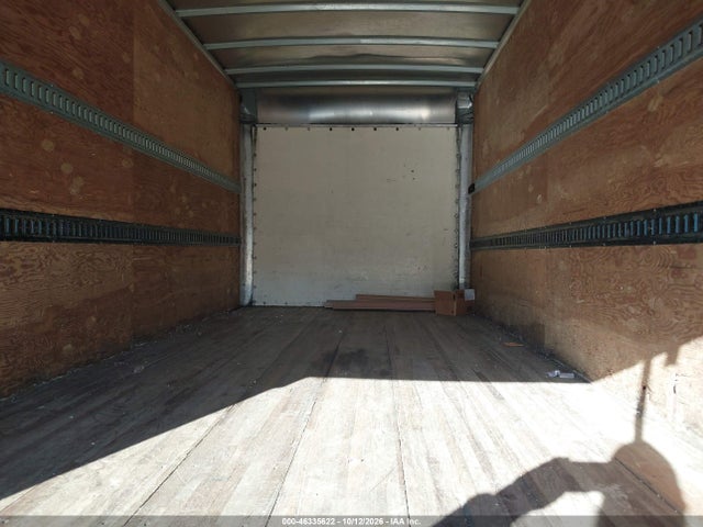 46335622 :رقم المزاد ، JALC4W168C7003651 vin ، 2012 Isuzu Npr Hd Dsl Reg مزاد بيع