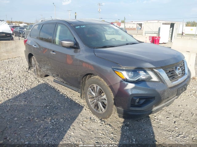 46335668 :رقم المزاد ، 5N1DR2MM2JC676669 vin ، 2018 Nissan Pathfinder Sv مزاد بيع